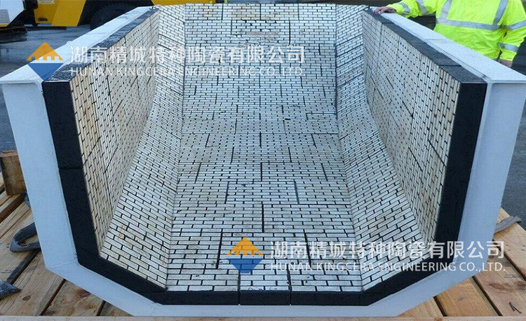 J9集团耐磨陶瓷内衬设备