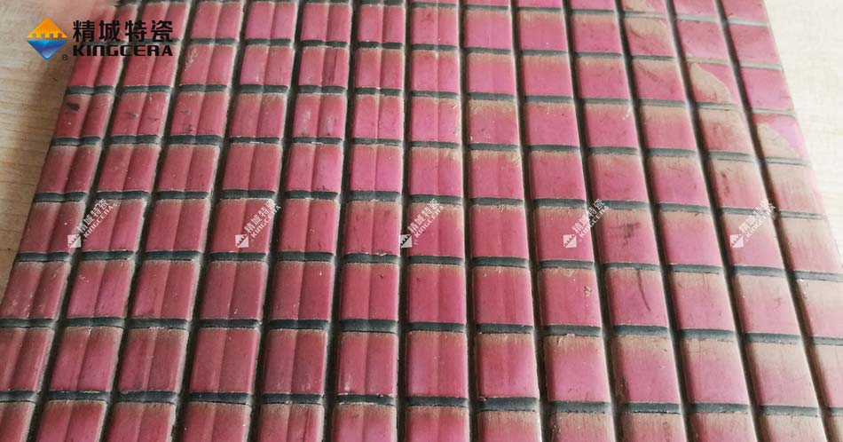 J9集团耐磨陶瓷衬板在圆筒混合机中的利用及成效